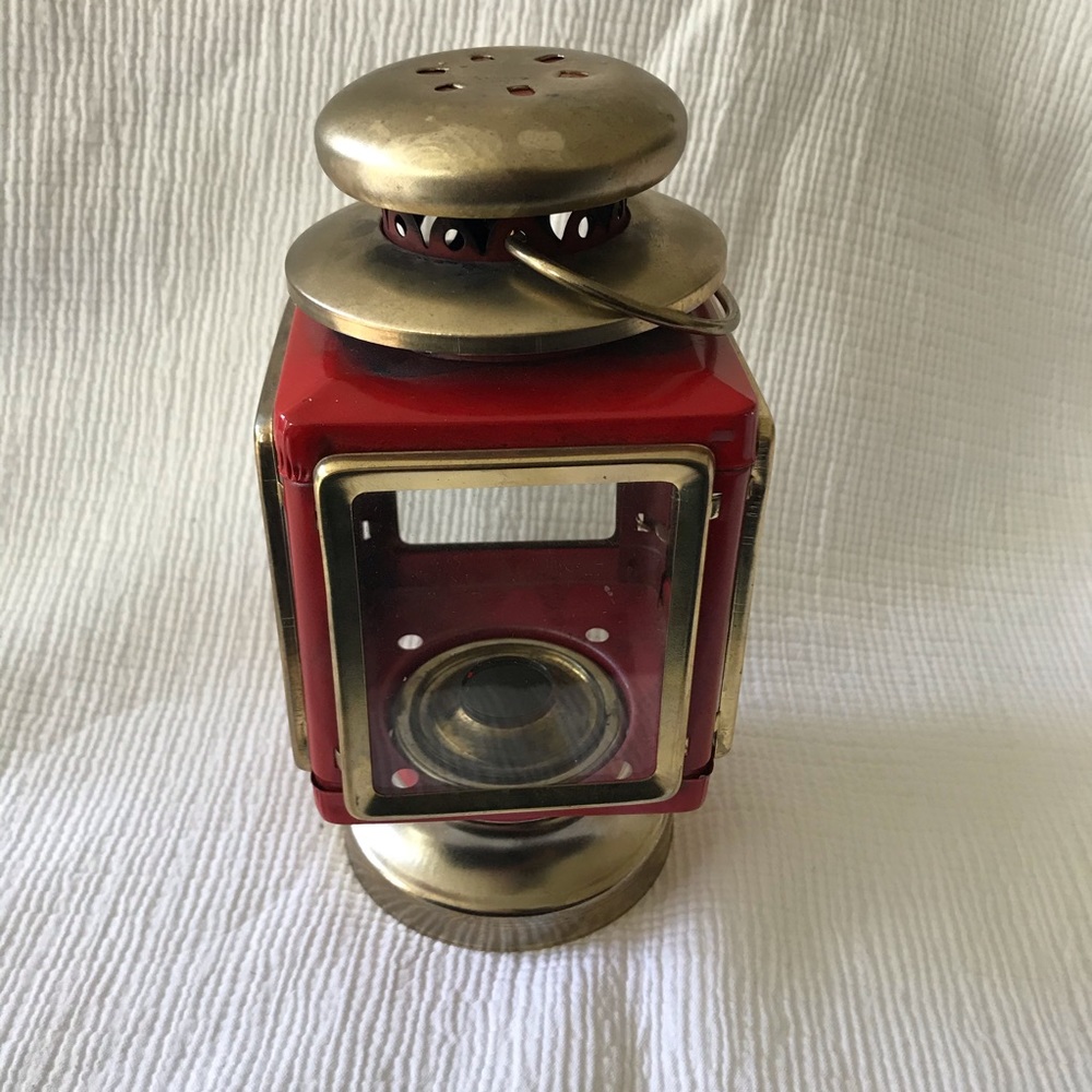 Antique Carriage Lantern